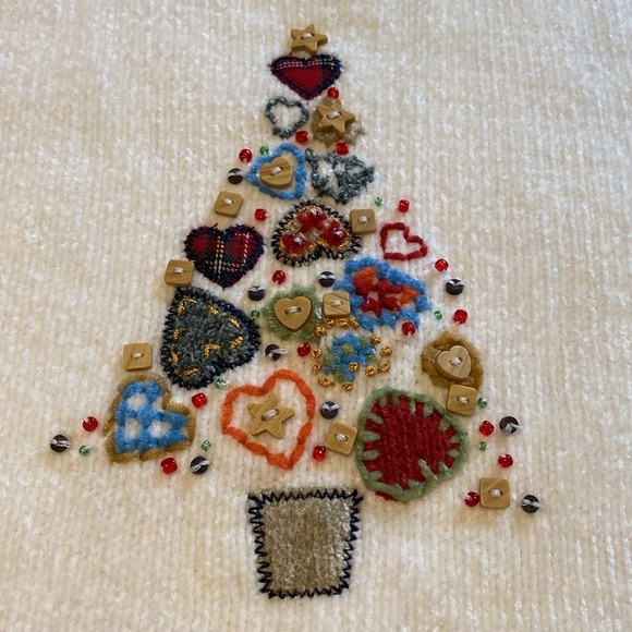 Alfred Dunner Cream Chenille Christmas Tree Appliqué Embellished Sweater PXL - Picture 1 of 9